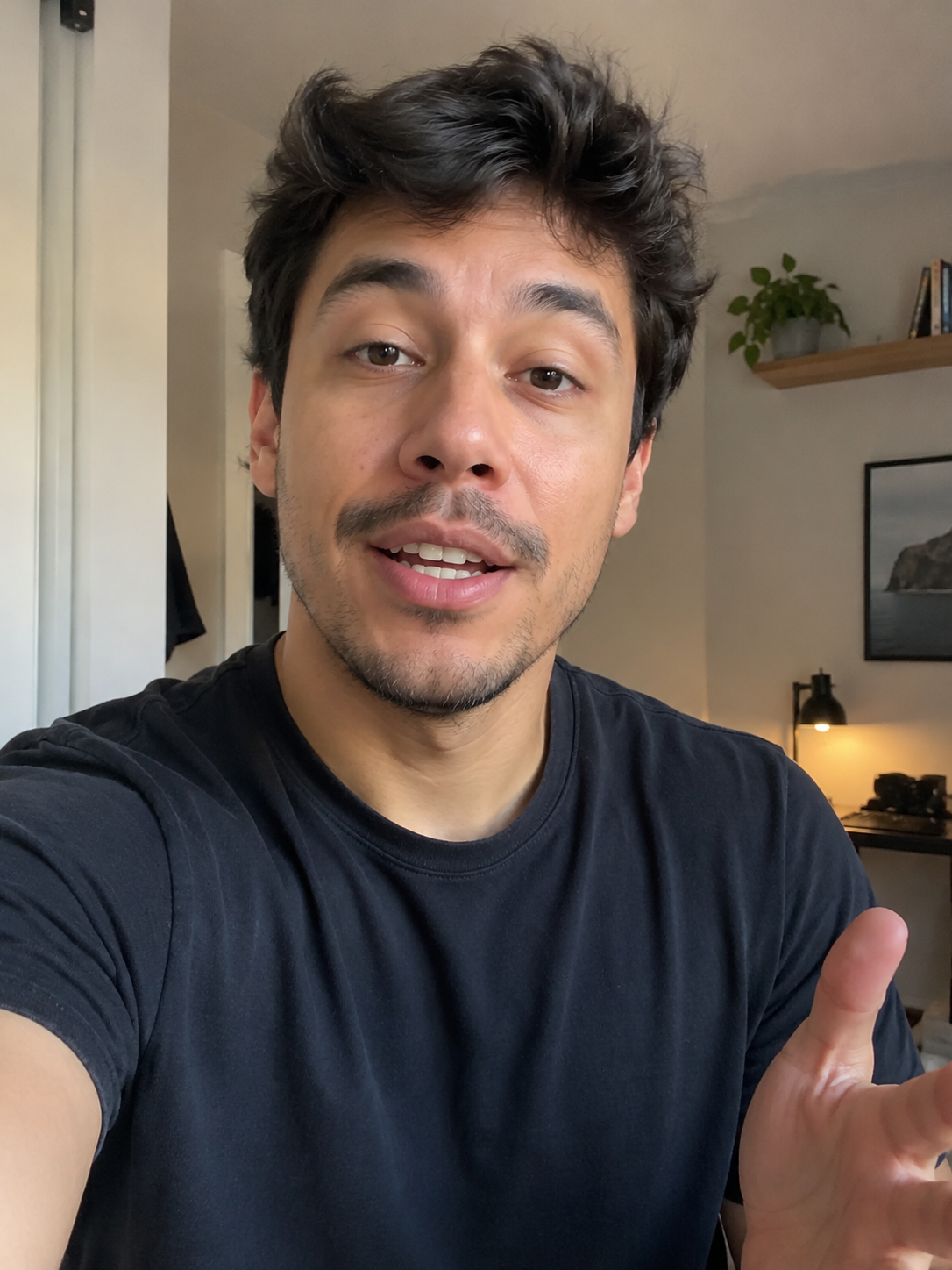 Studio de influencers: Influencer UGC falando